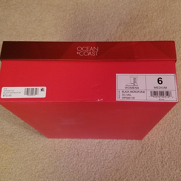 Ocean & Coast Swede Boots $Retail $72 - Picture 5 of 5